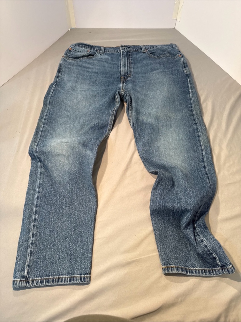 Levi's men’s Faded Blue Straight Jeans